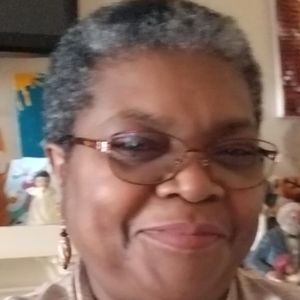 Meet your Posher, Esther